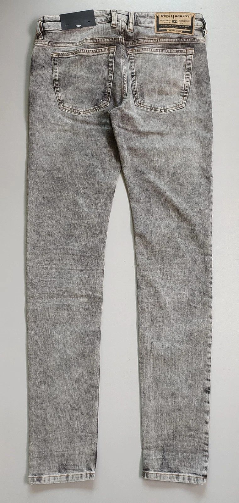 Diesel Diesel 1979 SLEENKER-R L.32 MENS JEANS SLTP/9750 Size US 31 - 11 Thumbnail
