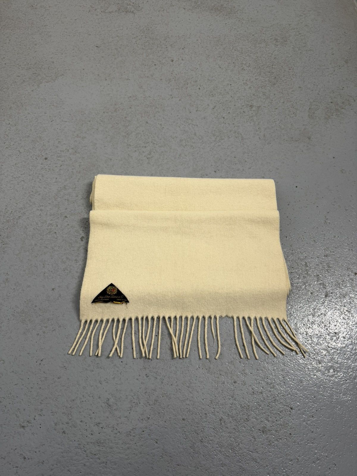 Loro Piana Loro Piana Cashmere Scarf Size ONE SIZE - 3 Thumbnail
