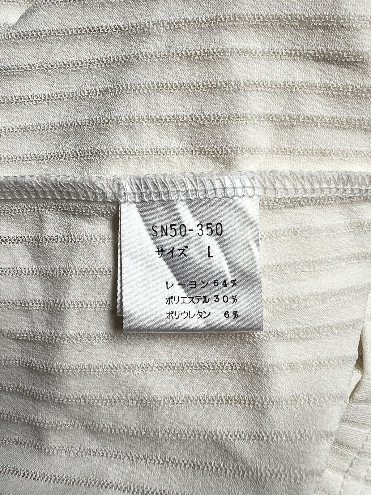 Yves Saint Laurent YSL Yves Saint Lauren White Pleats T-shirt Size US S / EU 44-46 / 1 - 7 Thumbnail