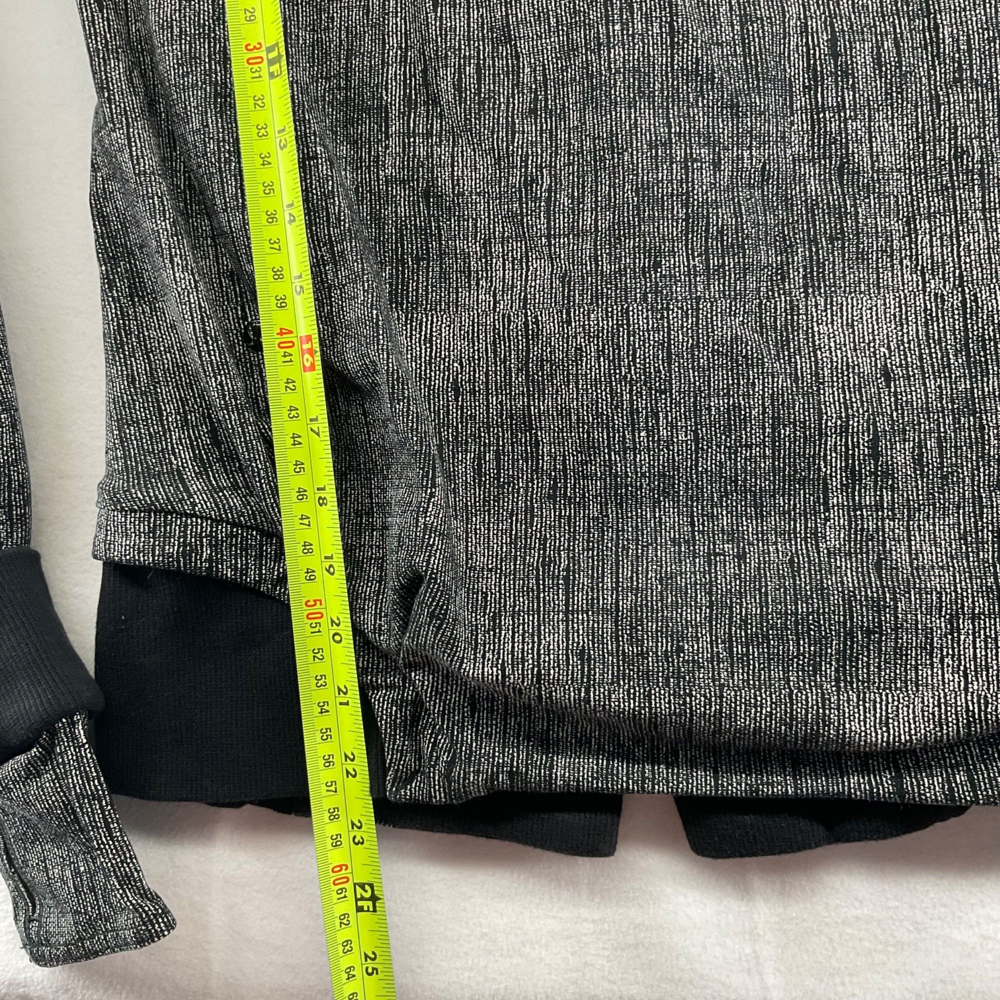 Lululemon Lululemon To Class Button Up Womans gray Jacket SZ8 bust36 Size M / US 6-8 / IT 42-44 - 5 Thumbnail