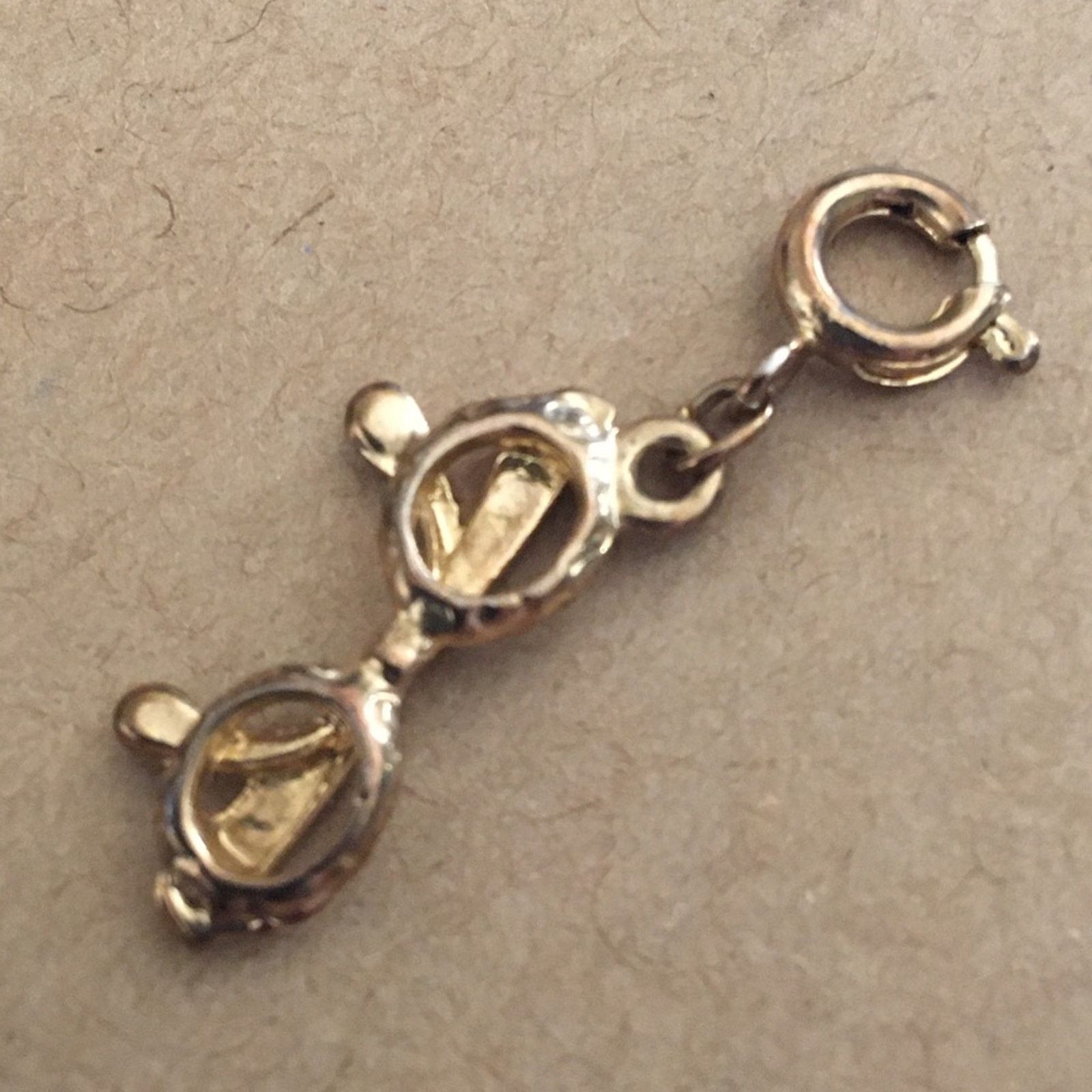 Vintage Vintage gold tone sunglasses charm Size ONE SIZE - 1 Thumbnail