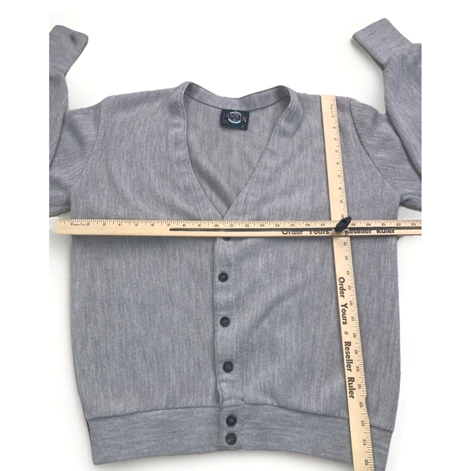 Jantzen VINTAGE Jantzen Cardigan Mens Knit C-Neck Gray 90s USA Made Medium M Size Regular Long Sleeve Size US M / EU 48-50 / 2 - 5 Thumbnail