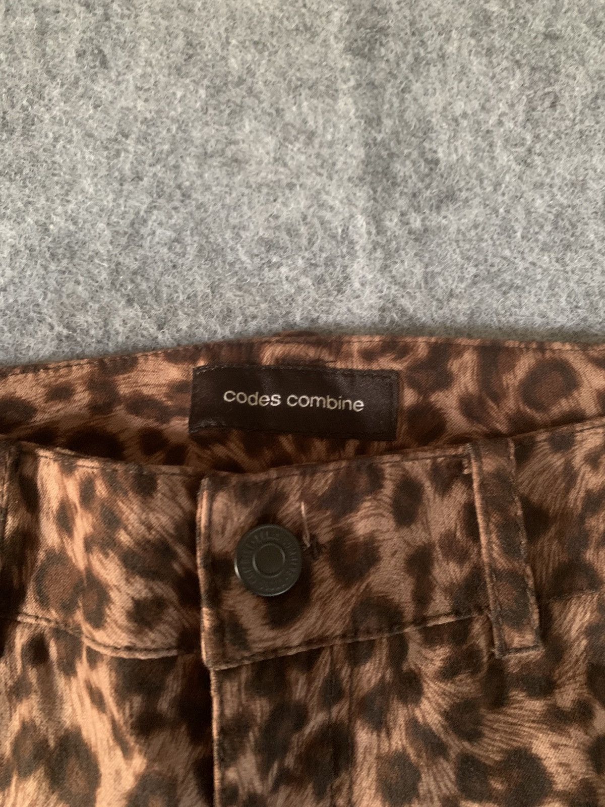 Japanese Brand Codes Combine Leopard style Size 27" / US 4 / IT 40 - 3 Thumbnail