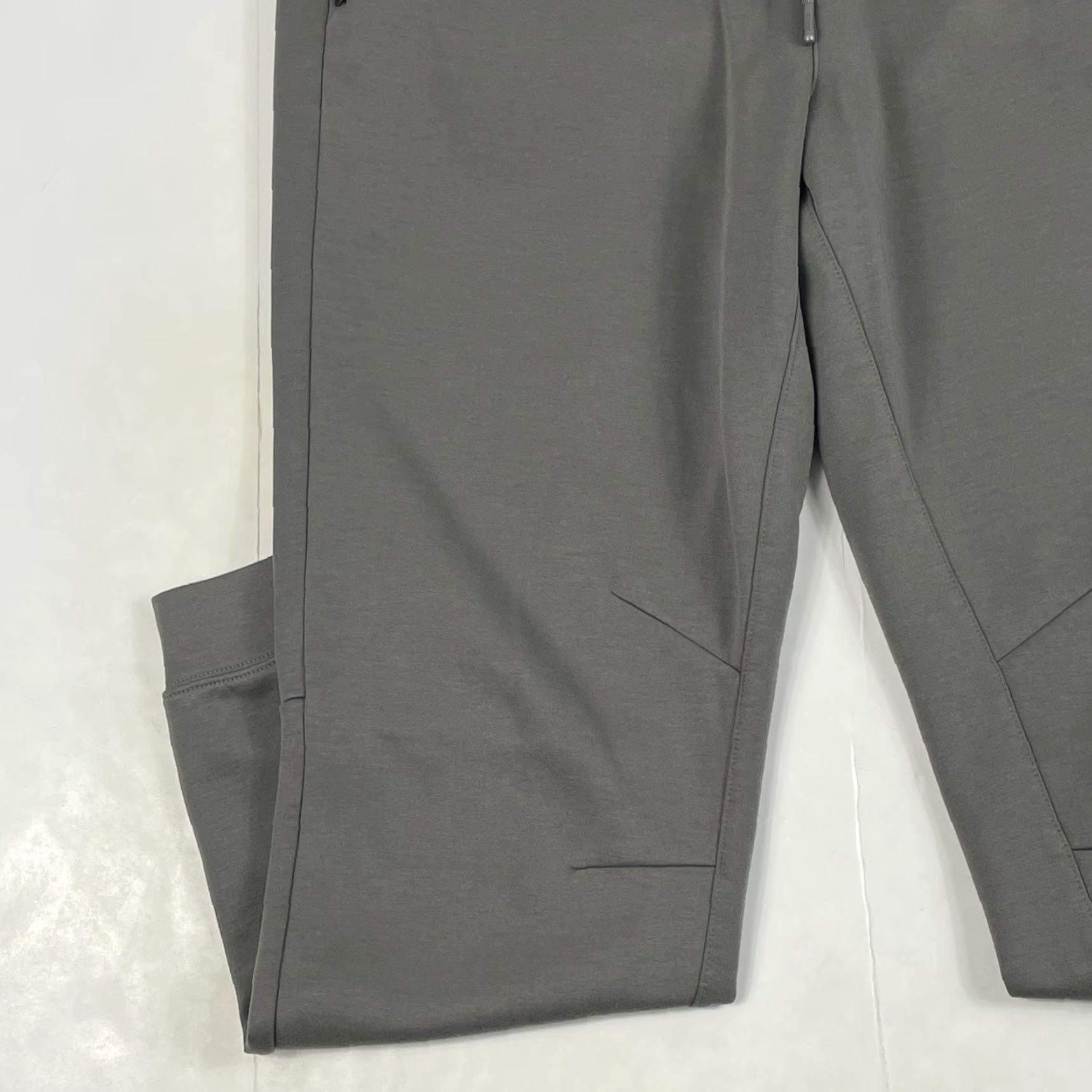 Vintage VRST Sweatpants Mens M Green Relaxed Tapered Leg Lined Workout Gym Stretch Activewear Casual Travel Pockets Elastic Waist Size US 31 - 5 Thumbnail
