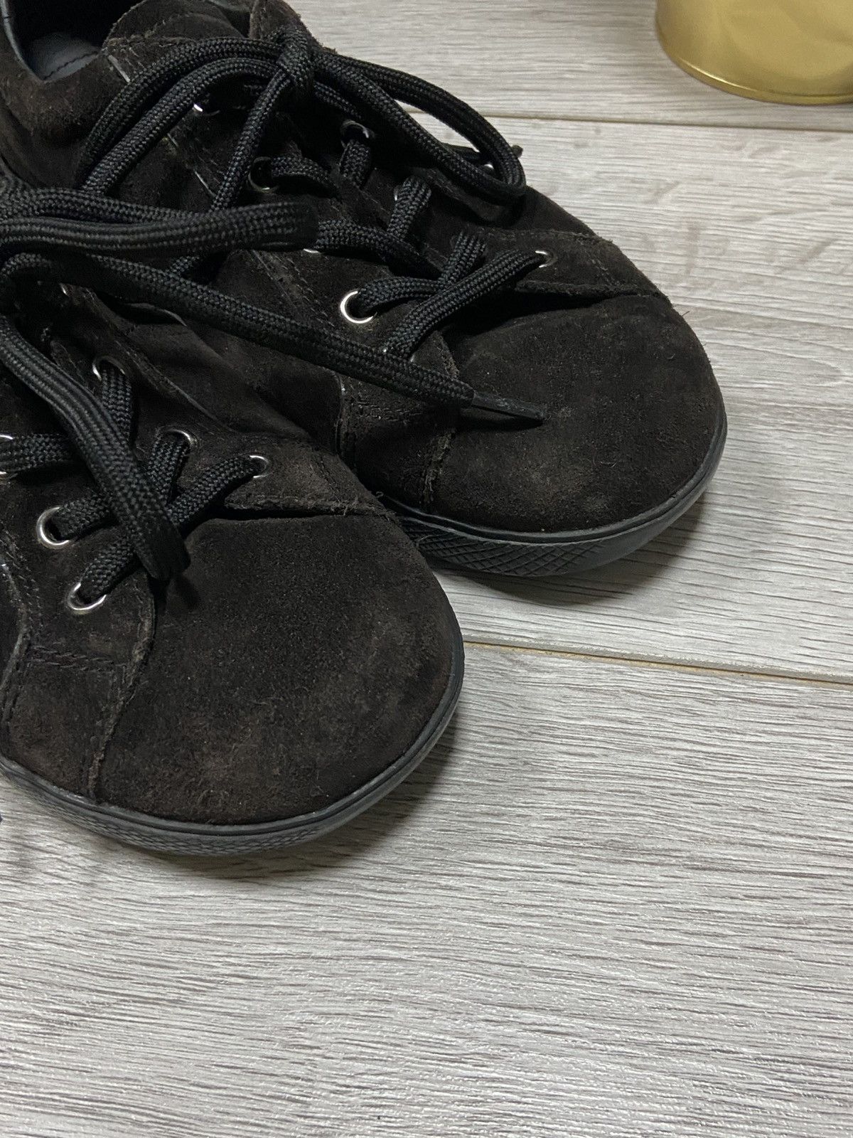 Prada Prada P triangle big logo sneakers suede Size US 5 / IT 35 - 3 Thumbnail