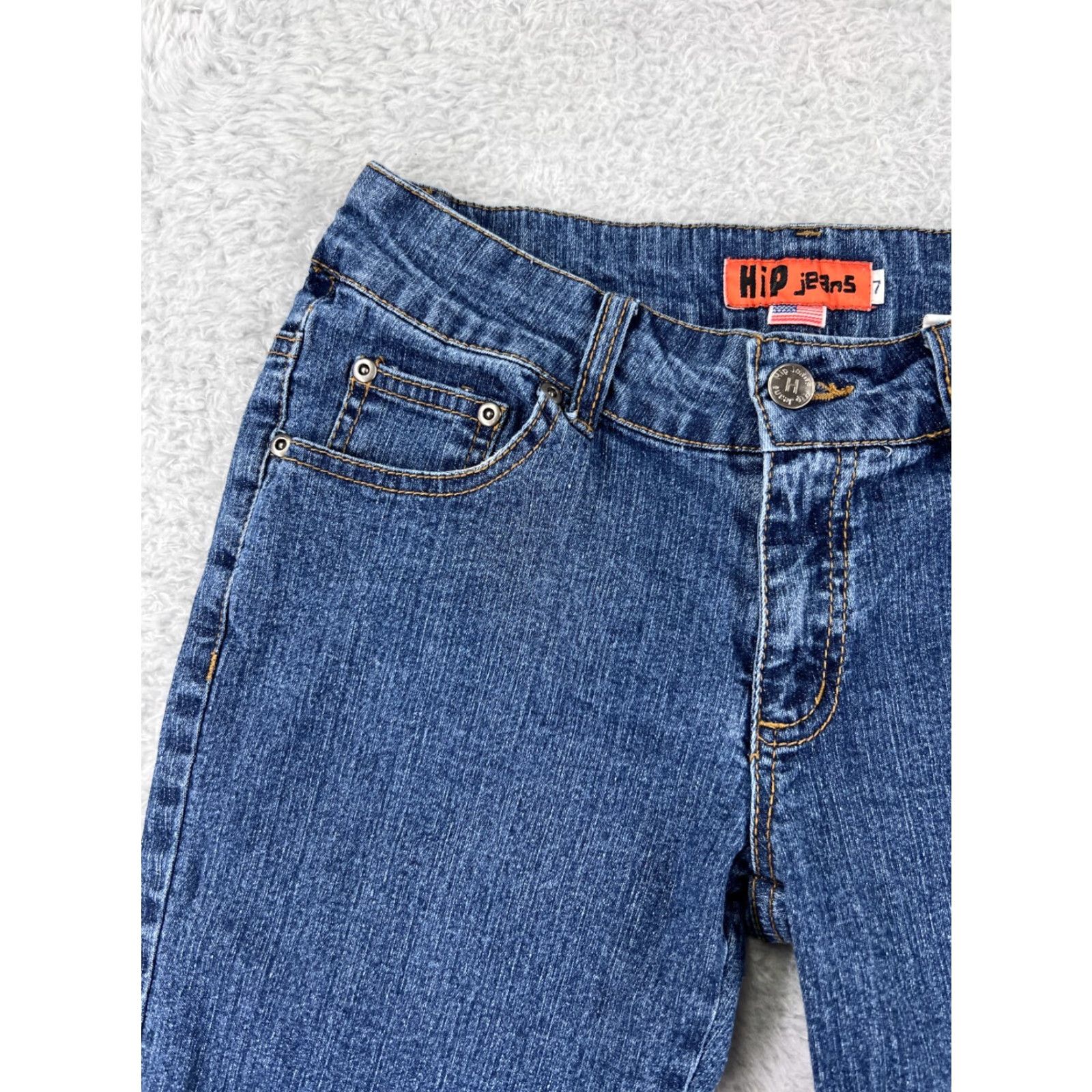 Vintage Hip Jeans Medium Wash Blue Denim Shorts Womens 26 Regular Fit Embroidered Pockets Casual Activewear Size 26" / US 2 / IT 38 - 6 Thumbnail