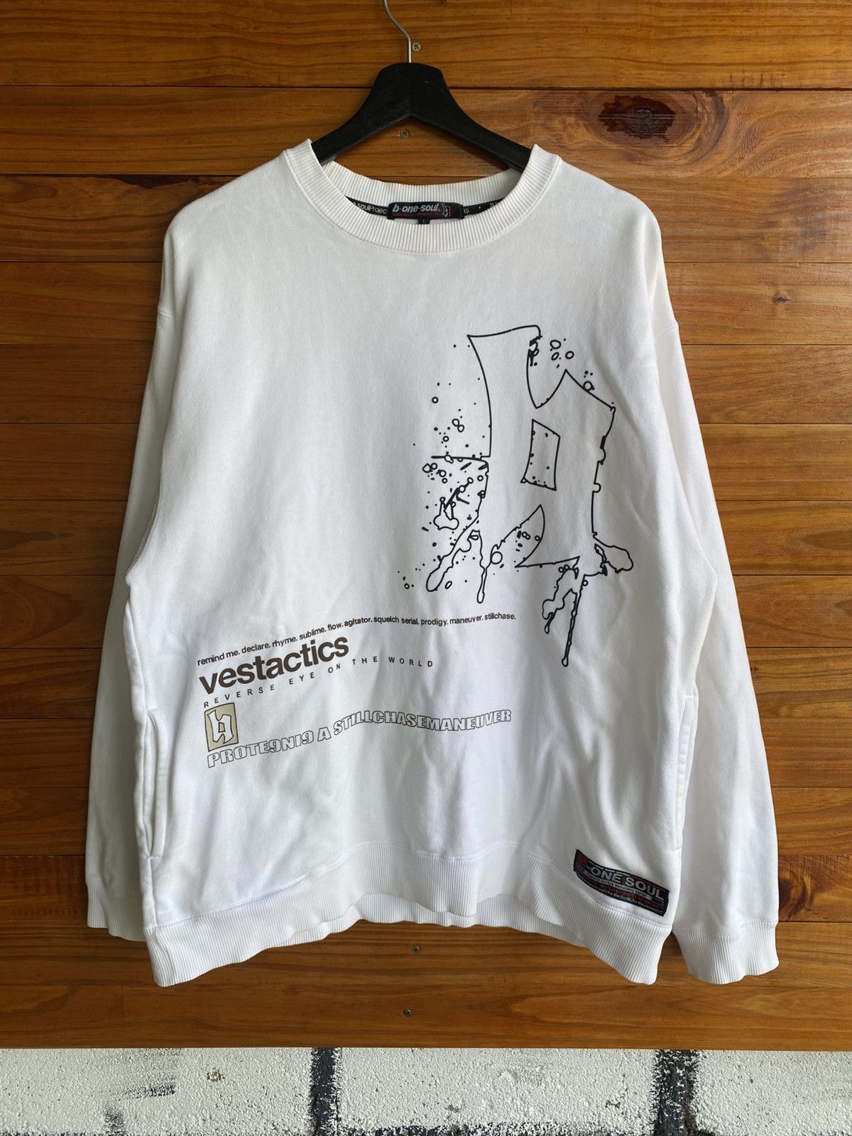 Japanese Brand B-One-Soul White Graphic – Subliminal Self Expression Size US L / EU 52-54 / 3 - 3 Thumbnail