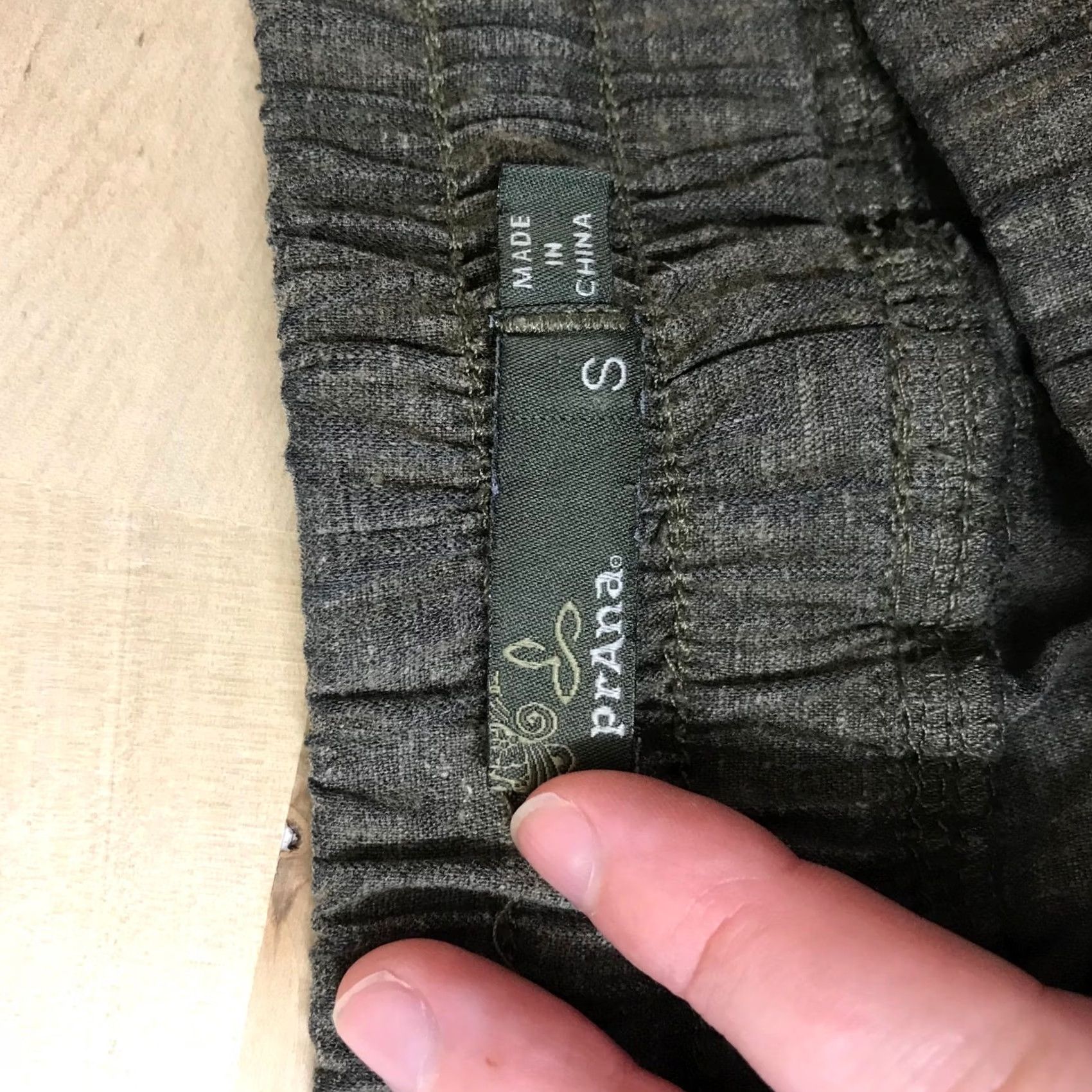 Prana prAna Mantra Jogger Pants Hemp Blend Elastic Waist Olive Green Womens Small Size 28" / US 6 / IT 42 - 7 Thumbnail