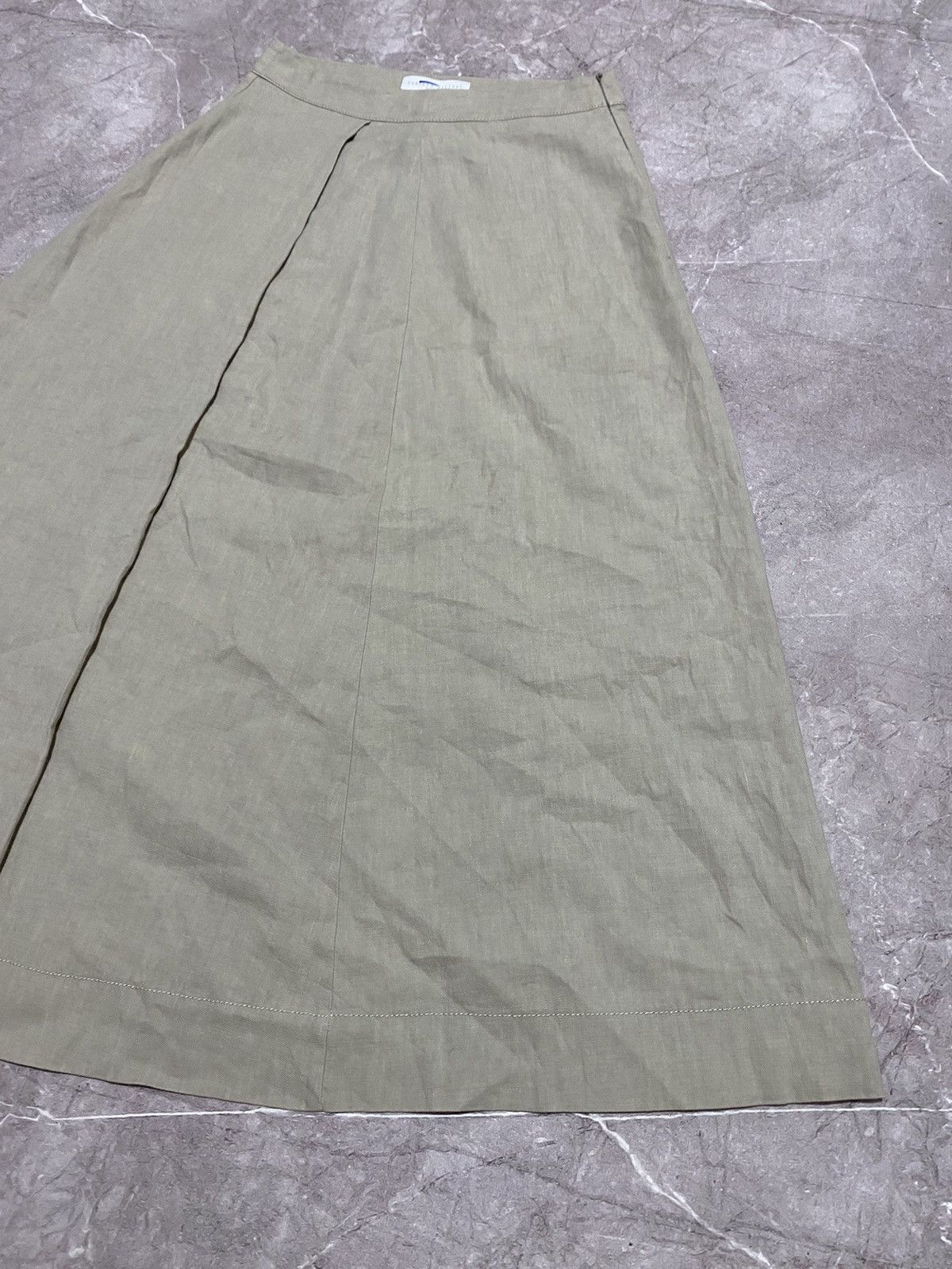 Fabiana Filippi Rare Fabiana Filippi High-Waisted A-Line Skirt Made In italy Size 32" / US 10 / IT 46 - 5 Thumbnail