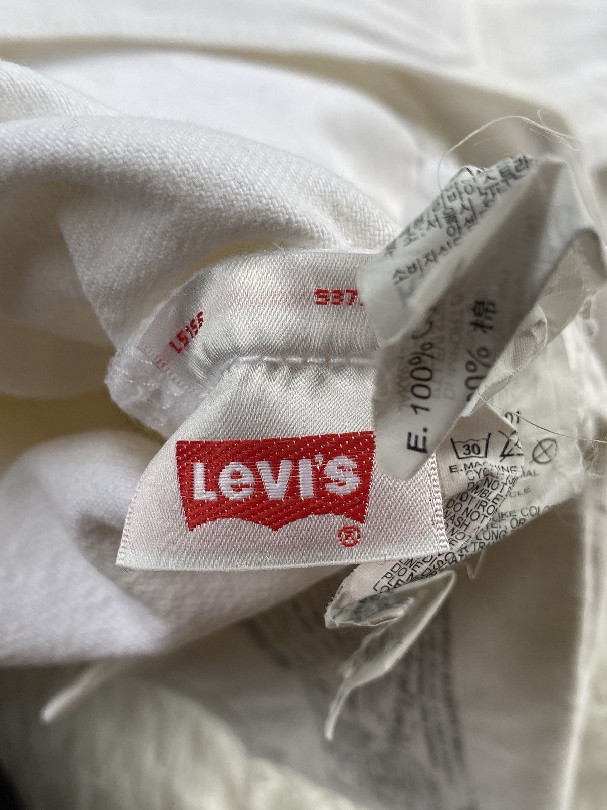 Levi's BINDING NOW‼️ Vintage Levi’s 501 jeans Size US 30 / EU 46 - 21 Thumbnail