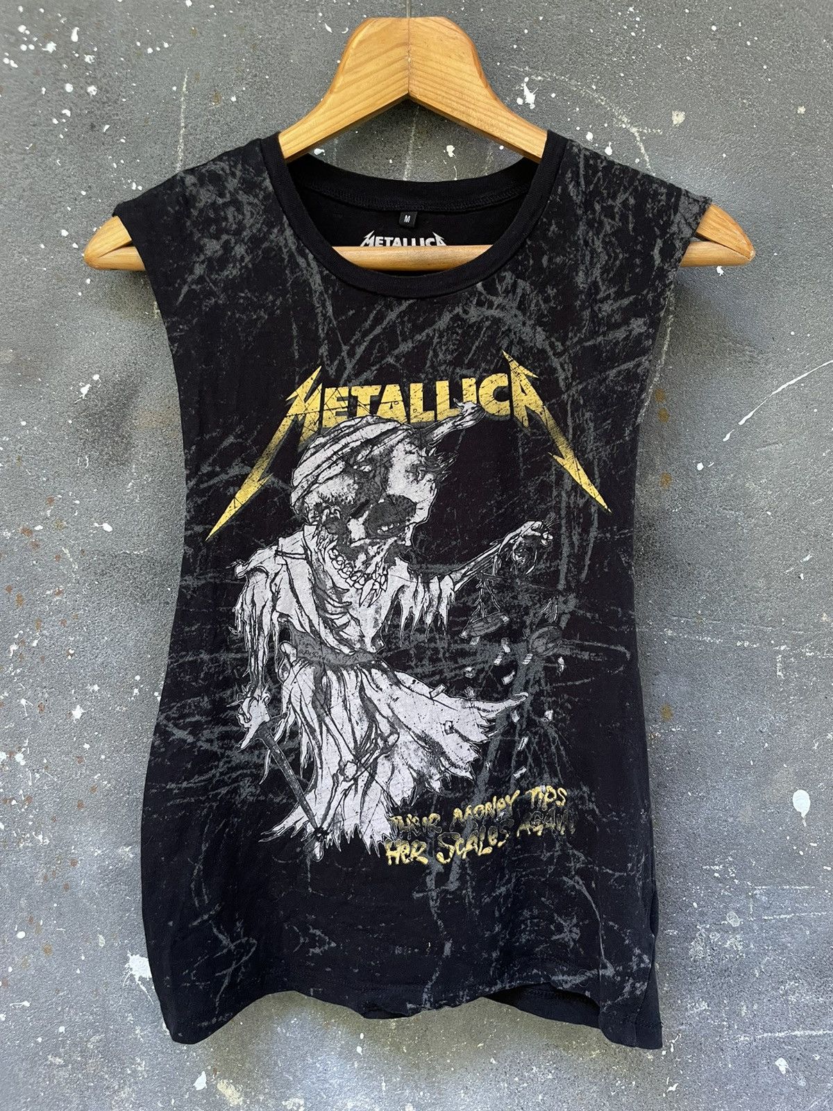 Metallica Vintage Metallica Their Money Tips Her Scales Again Shirt Size US S / EU 44-46 / 1 - 2 Thumbnail