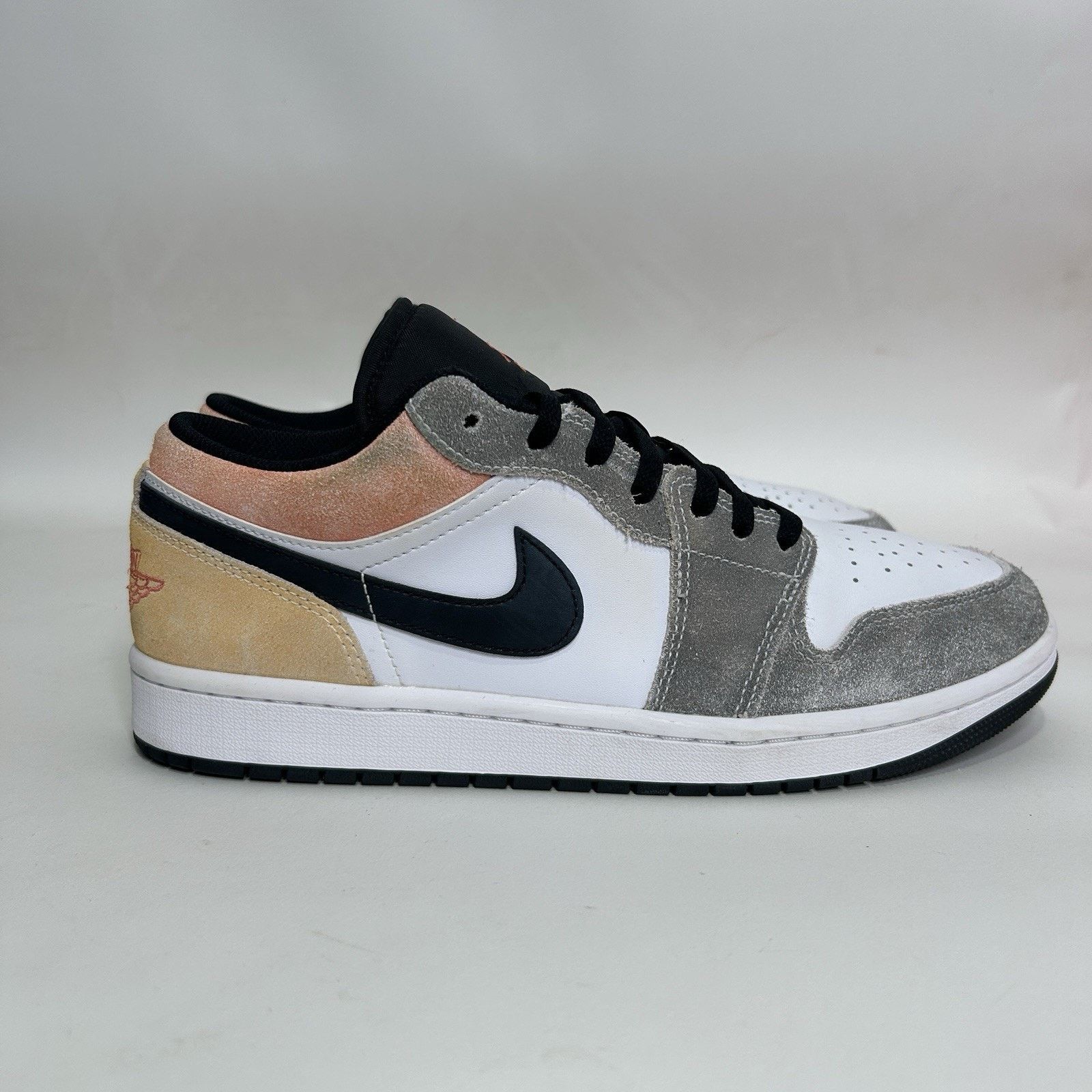 Nike Nike Air Jordan 1 Retro Low SE “Flight Club” Size US 10 / EU 43 - 3 Thumbnail