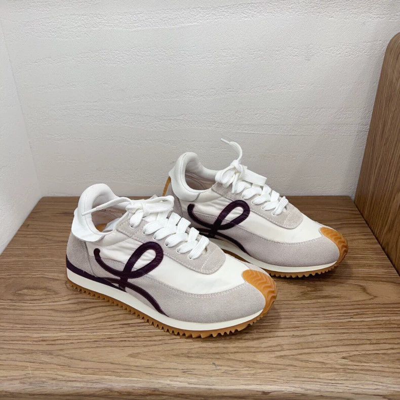 Loewe LOEWE White sneakers Size US 4.5 / IT 34.5 - 2 Thumbnail