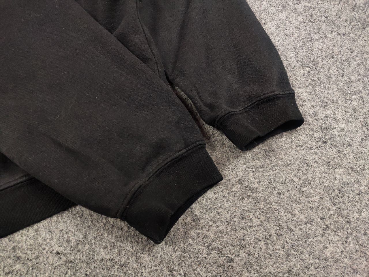 Nike Vintage 90's Nike Logo Black Faded Square Sweatshirts USA Size US XL / EU 56 / 4 - 13 Thumbnail