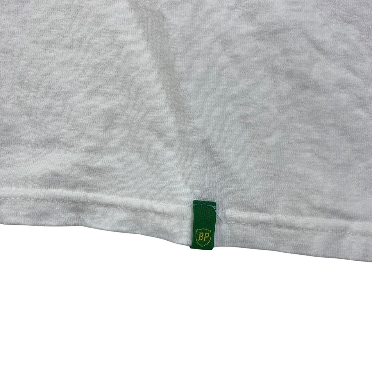 Vintage Vintage BP PETROLUB INTERNATIONAL Motor Oil Tee Shirt Top Size US M / EU 48-50 / 2 - 5 Thumbnail