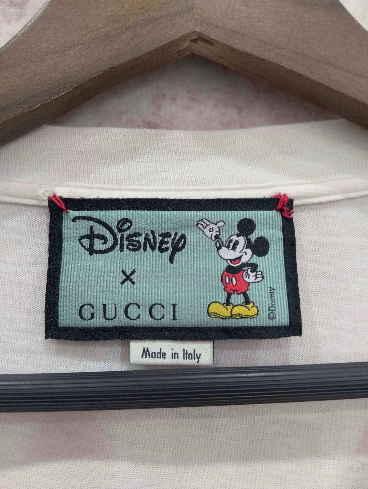 Gucci Gucci x Disney Mickey Short Sleeve Tee L 95 New Size US L / EU 52-54 / 3 - 4 Thumbnail