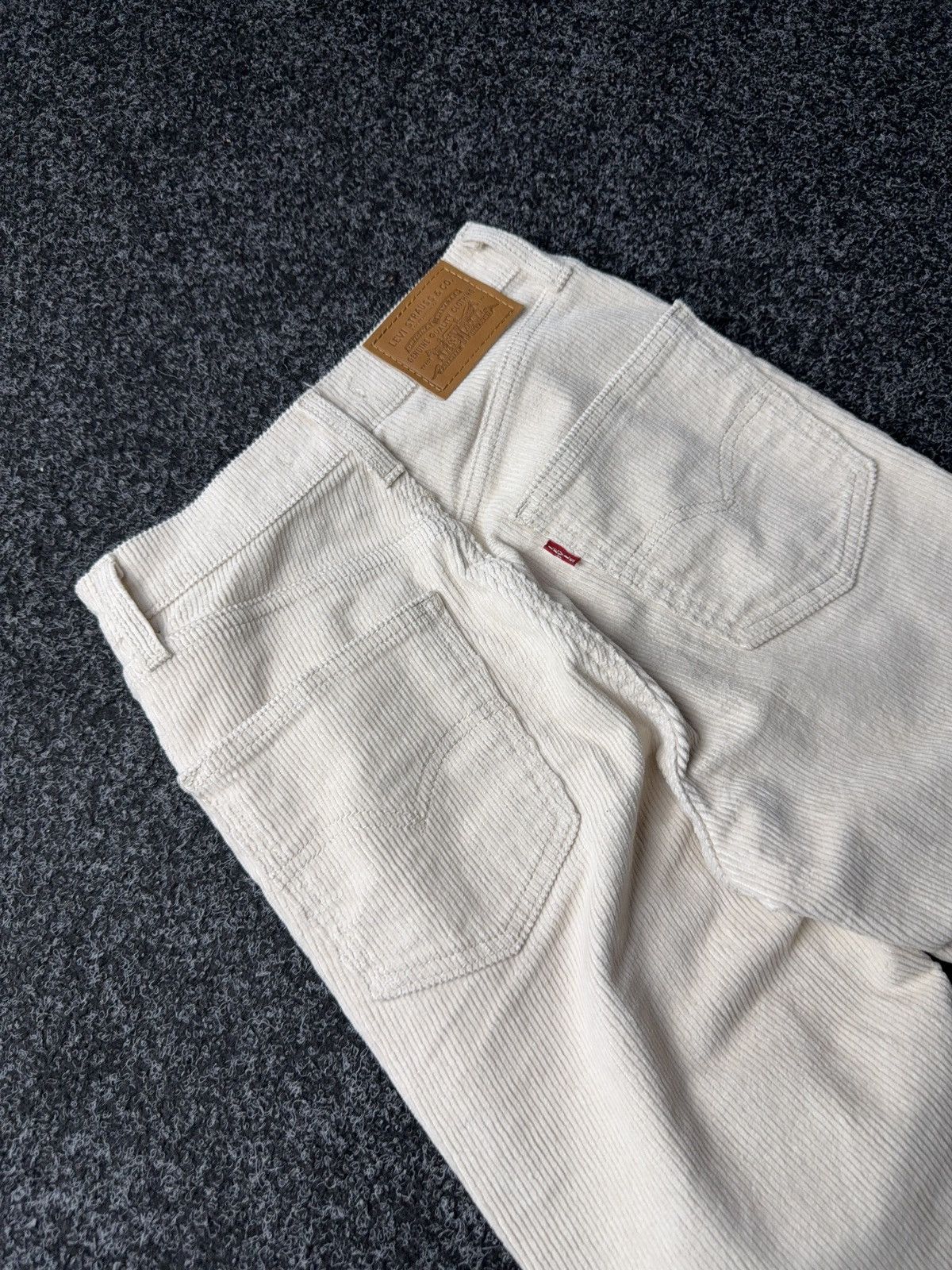 Levi's Retro Style 70s Levi’s Corduroy Flared Pants Cream Y2K 00s Size 23" - 15 Thumbnail