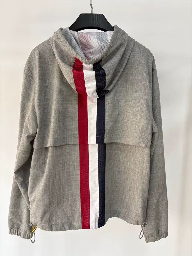 Thom Browne Thom Browne size2 Behind the colorful striped jacket Size US M / EU 48-50 / 2 - 2 Thumbnail