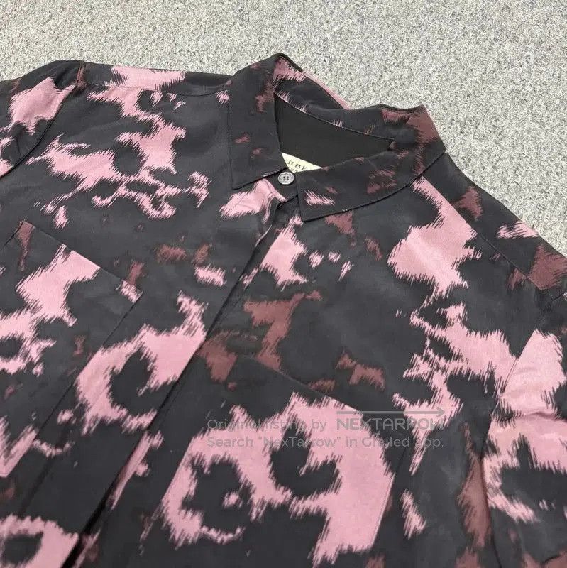 Burberry Burberry Short Sleeve Dress in Black and Pink. Size XS / US 0-2 / IT 36-38 - 3 Thumbnail