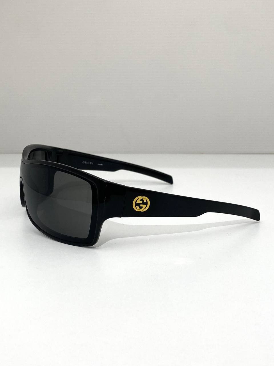 Gucci Gucci GG Logo Wrap Shield Retro Black Sunglasses Vintage Y2K Size ONE SIZE - 7 Thumbnail