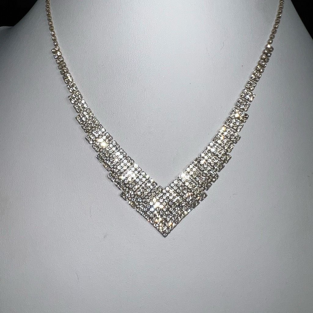 Vintage Vintage 80s Prong Set Rhinestone V Necklace (see pics and de Size ONE SIZE - 1 Thumbnail