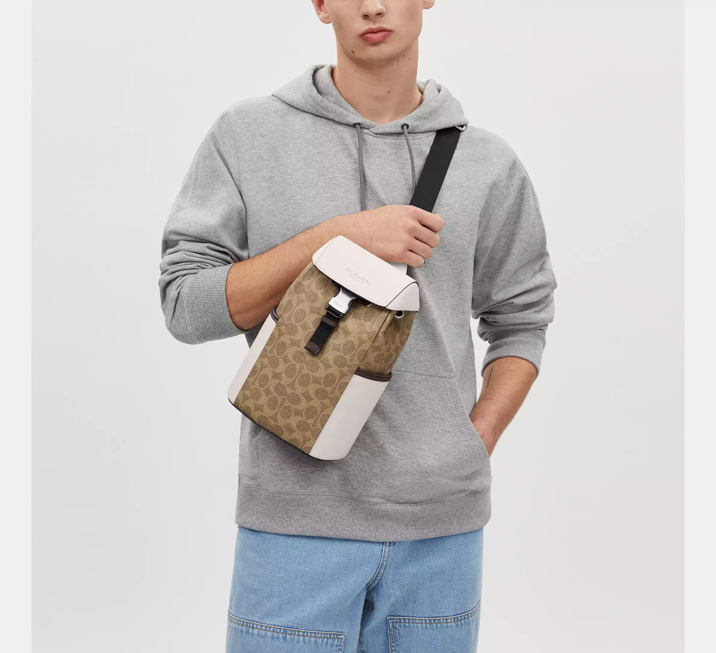 Coach Racer Pack In Signature Colorblock CT752 Size ONE SIZE - 8 Thumbnail