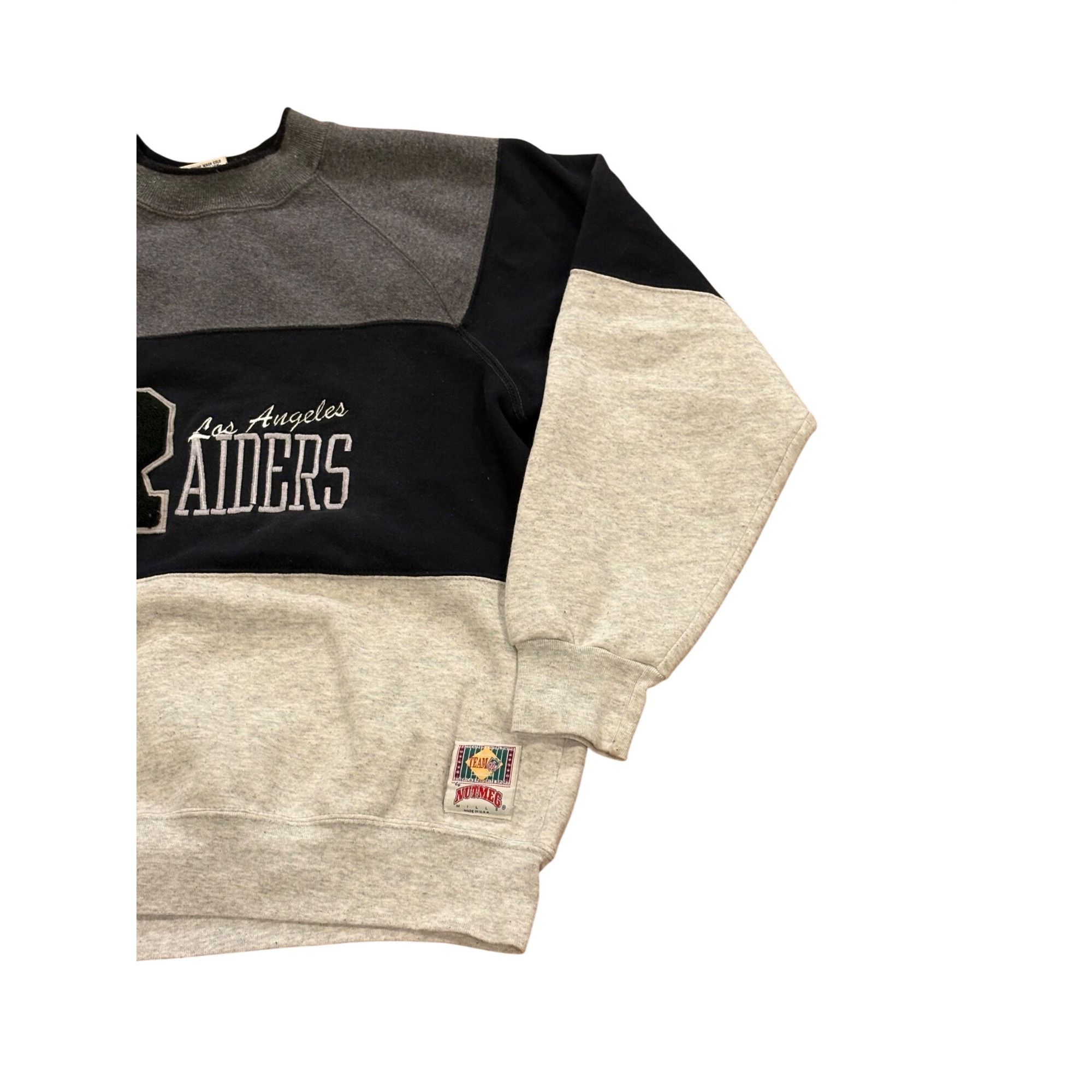Nutmeg Vintage 90s Nutmeg Mills Los Angeles Raiders NFL Crewneck Sw Size US L / EU 52-54 / 3 - 4 Thumbnail