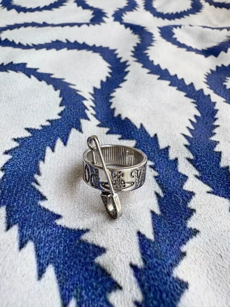 Vivienne Westwood Vivienne Westwood Silver Safety Pin Ring Size ONE SIZE - 1 Thumbnail