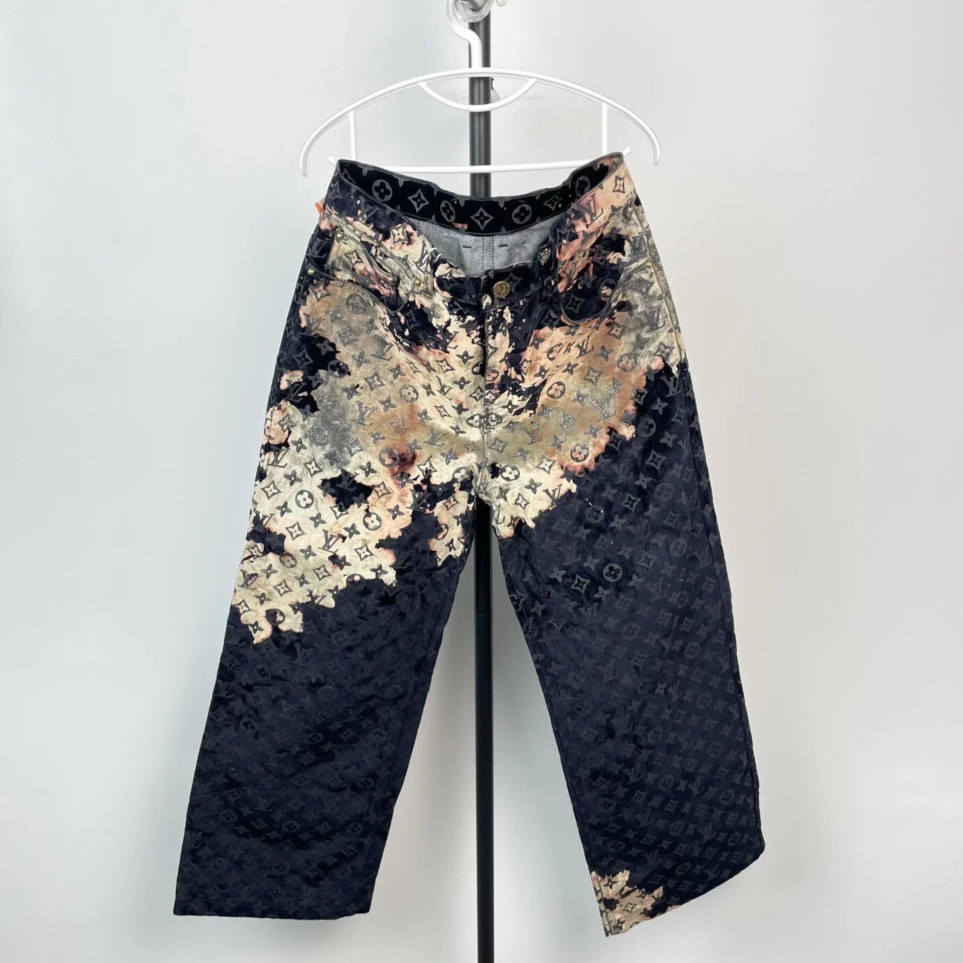 Louis Vuitton LV Cotton Flaming Cloud Men's Black Jeans 30 Size US 30 / EU 46 - 1 Thumbnail