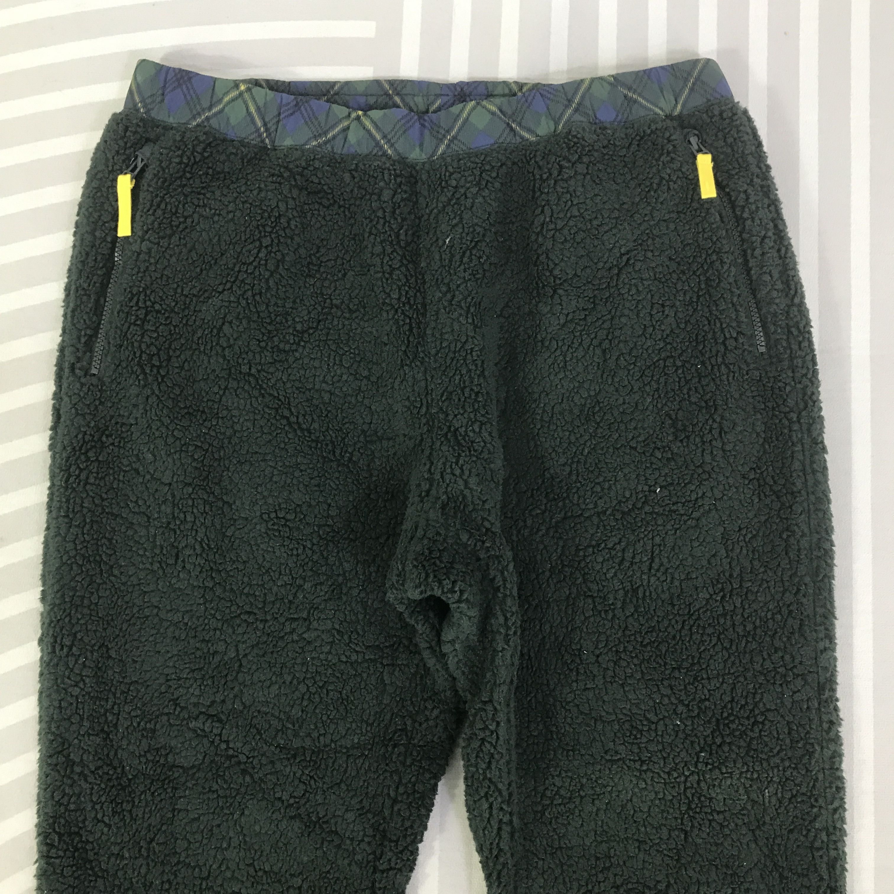 JW Anderson Vintage JW.Anderson Sherpa fleece Track Pants K130B5 Size US 34 / EU 50 - 2 Thumbnail