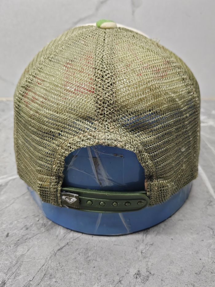 Quicksilver Vintage Roxy Camo Style Trucker Cap Hat Size ONE SIZE - 4 Thumbnail