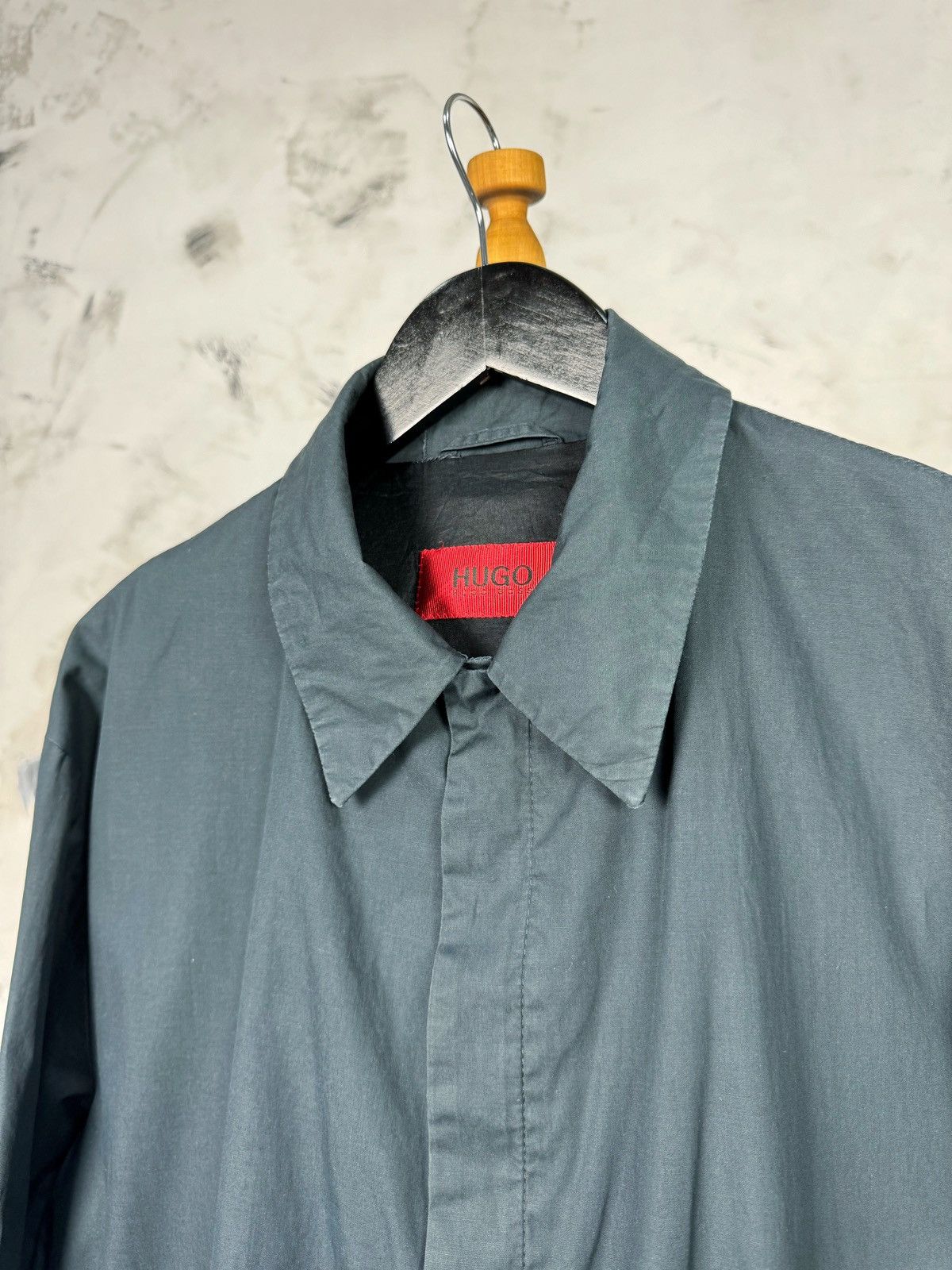 Hugo Boss Vintage Hugo Boss Trench Coat Size XL - XXL Size US XXL / EU 58 / 5 - 5 Thumbnail