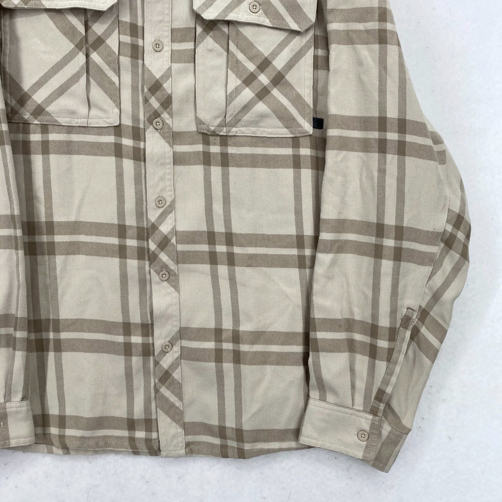 Mountain Hardwear Mountain Hardwear Flannel Shirt Mens XL Beige Plaid Outdoors Hiking Travel Camp Size US XL / EU 56 / 4 - 3 Thumbnail