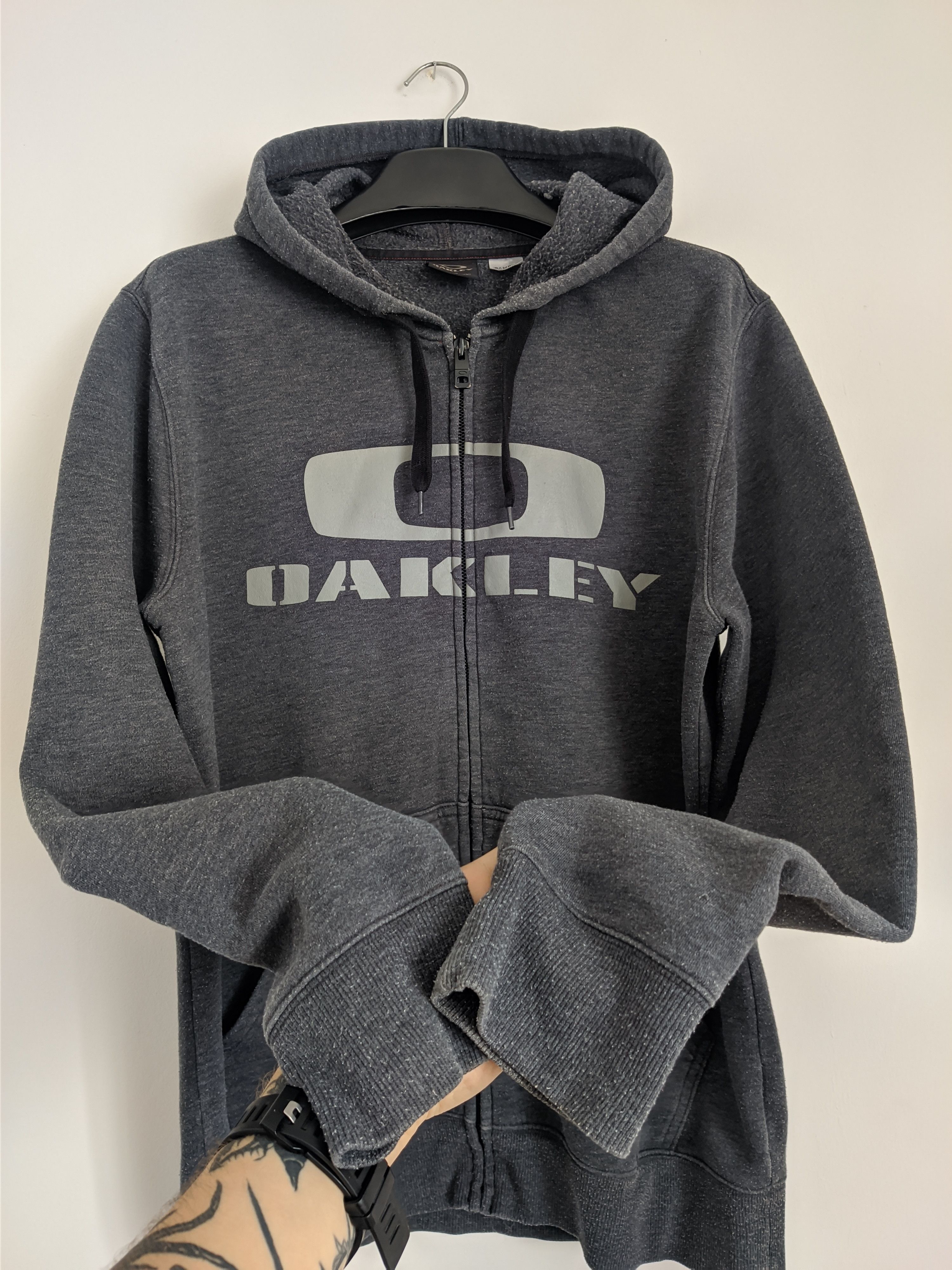 トップス 00s OAKLEY Logo Hoodie Vintage Oakley zip hoodie big logo y2k