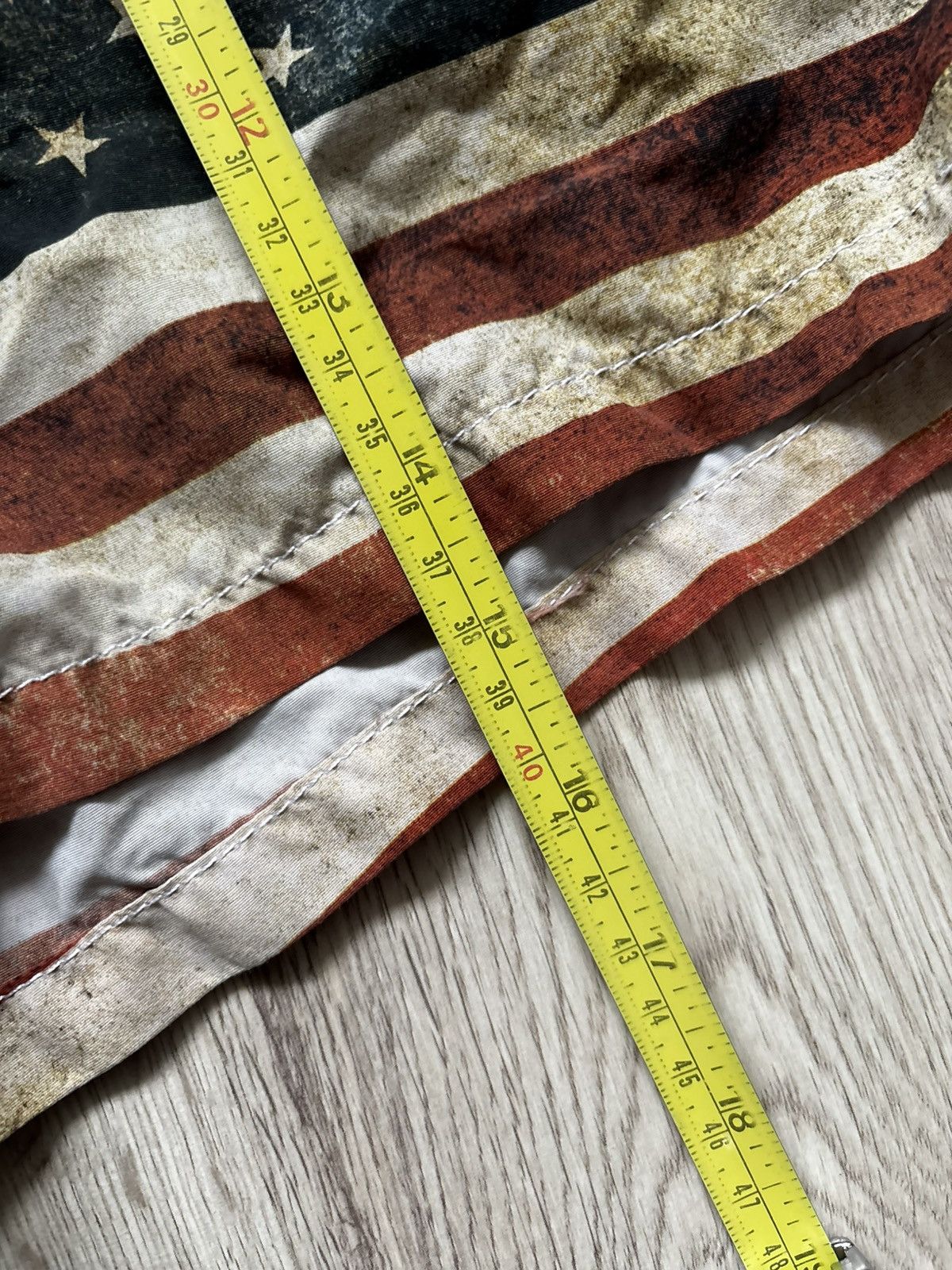 MC2 Saint Barth rare MC2 Saint Barth American Flag beach shorts Size US 36 / EU 52 - 20 Thumbnail