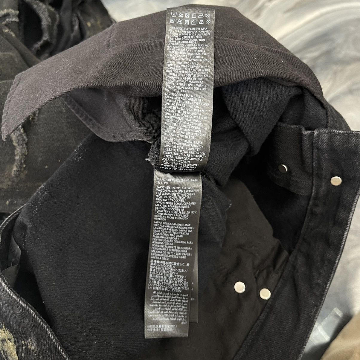 Balenciaga Balenciaga Mud Show Destroyed Denim Jeans Size US 36 / EU 52 - 7 Thumbnail
