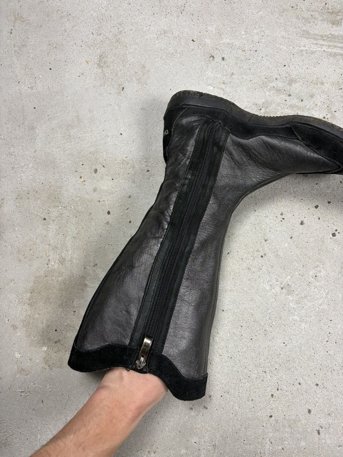 Diesel Vintage 2000s Diesel Black Cow Leather Archive Moto Boots Size US 8.5 / IT 38.5 - 5 Thumbnail