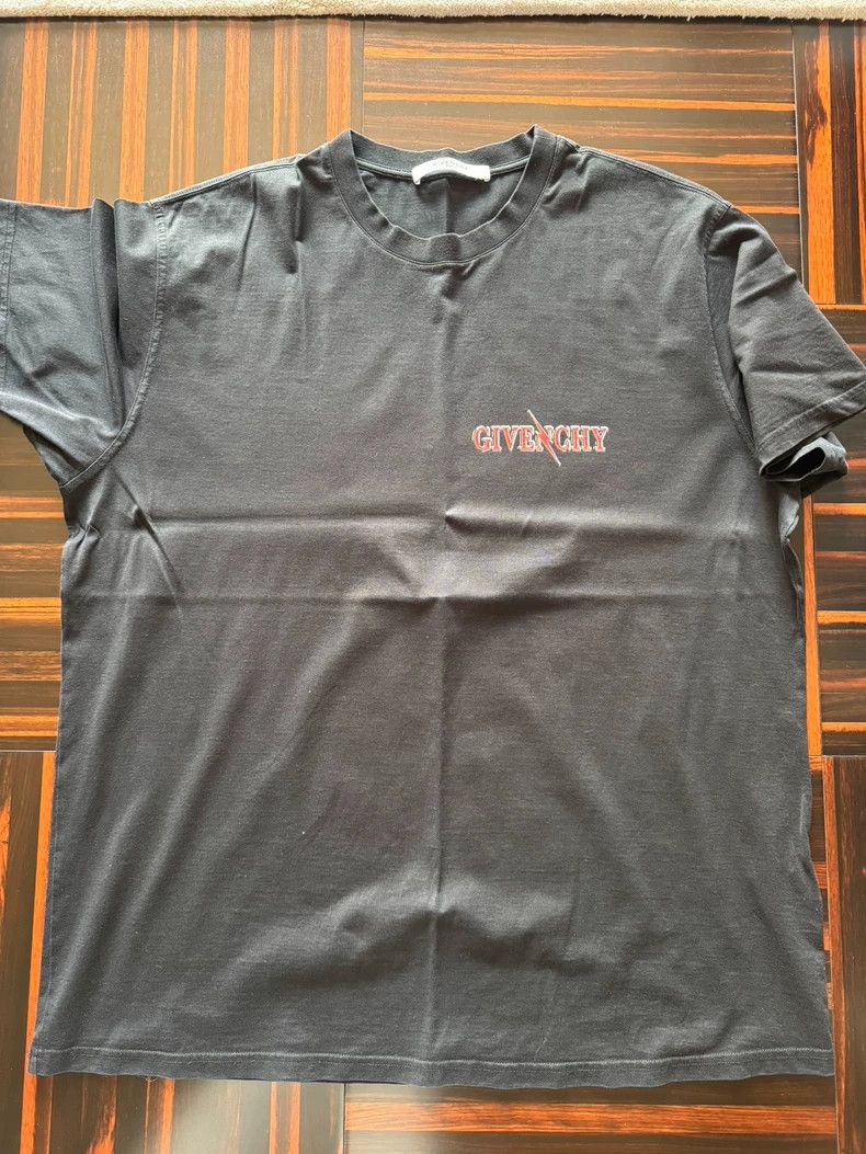 Givenchy Givenchy Black Short Sleeve T-Shirt Size US XL / EU 56 / 4 - 1 Thumbnail