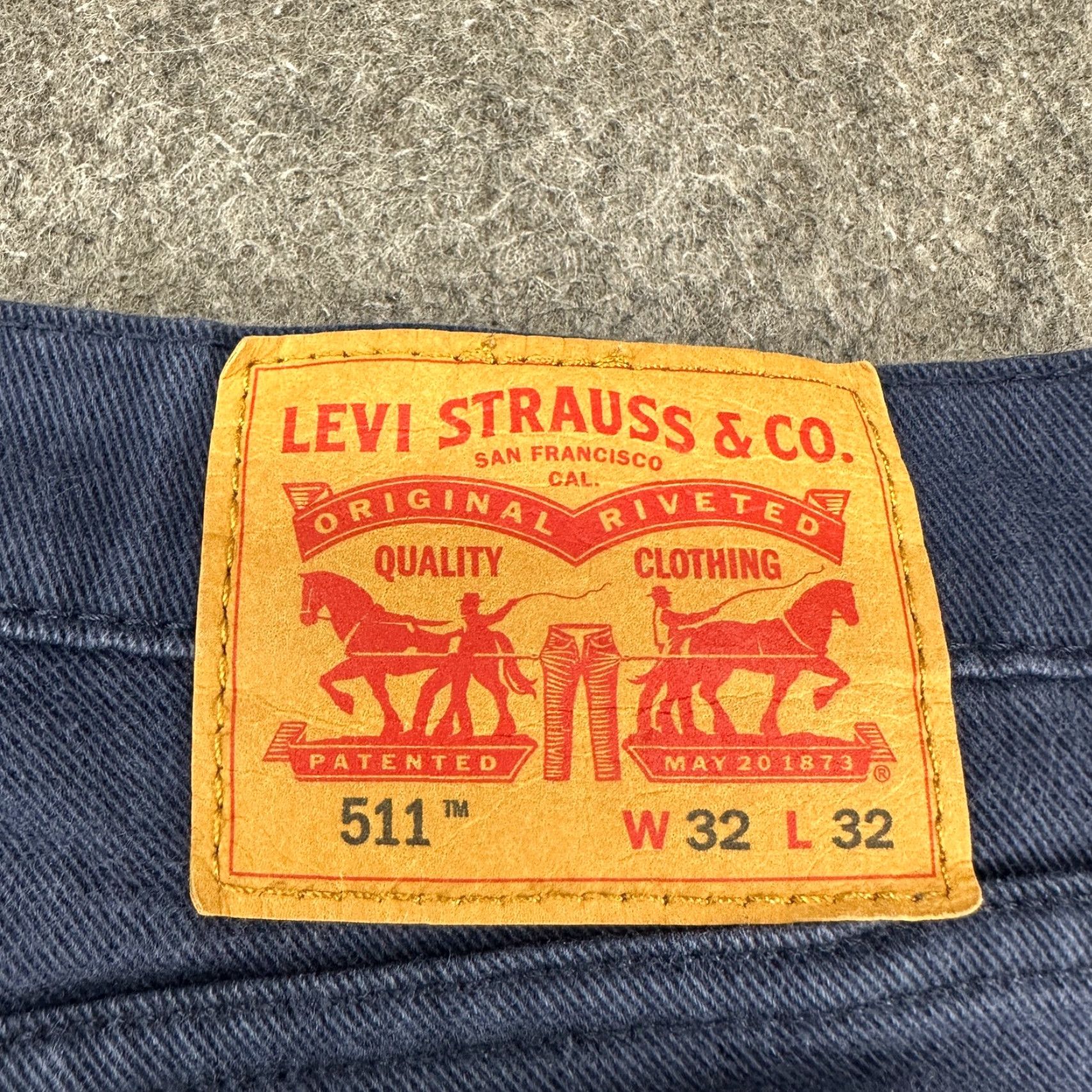 Levi's Levis 511 Jeans Mens 32x32 Blue Slim Fit Skinny Dark Wash Cotton Stretch Denim Jeans Regular 5-Pocket Logo Zipper Size US 32 / EU 48 - 7 Thumbnail
