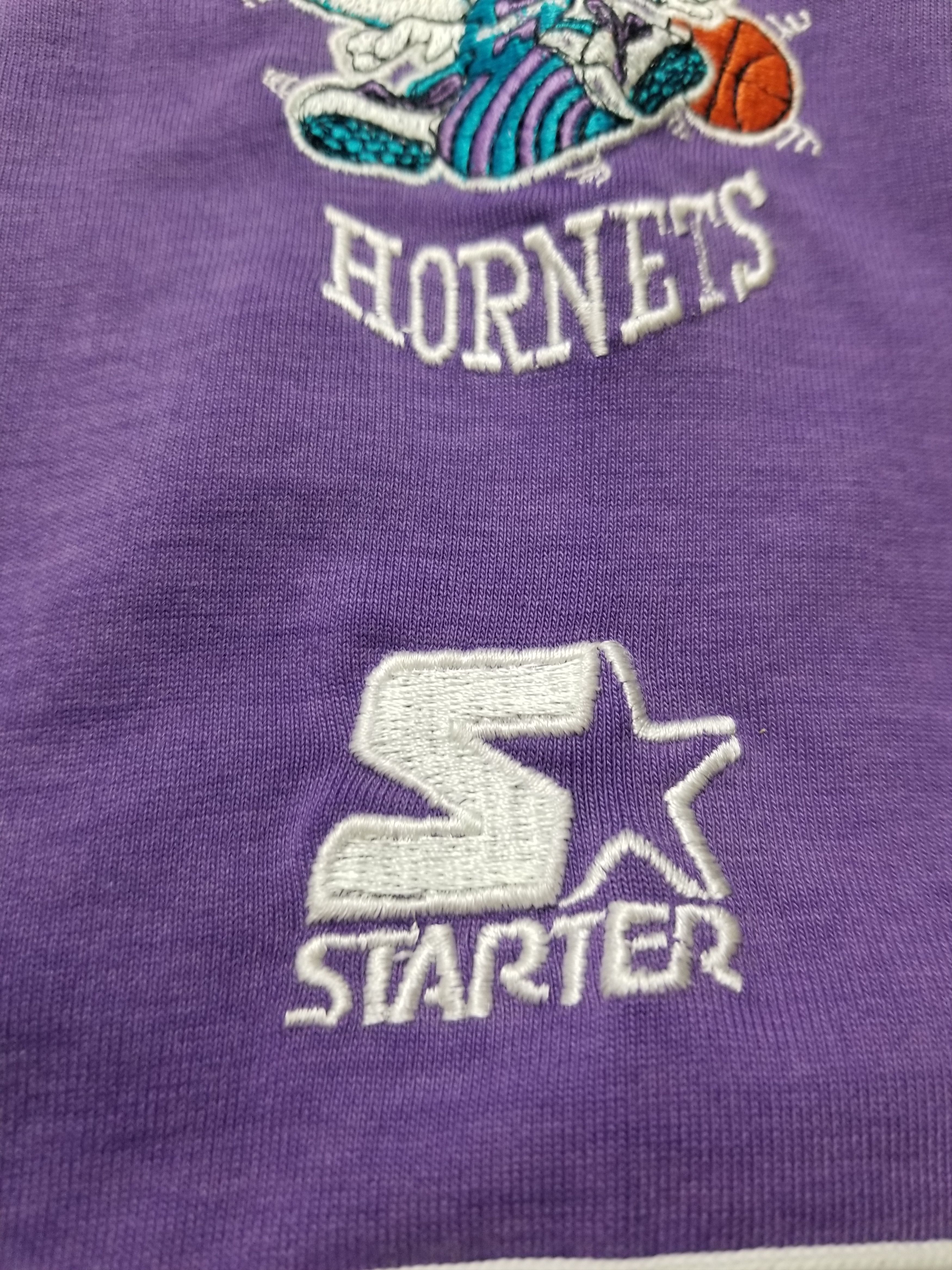 Starter VTG Starter Charlotte Hornets 90s Retro Basketball Jersey Size US L / EU 52-54 / 3 - 6 Thumbnail