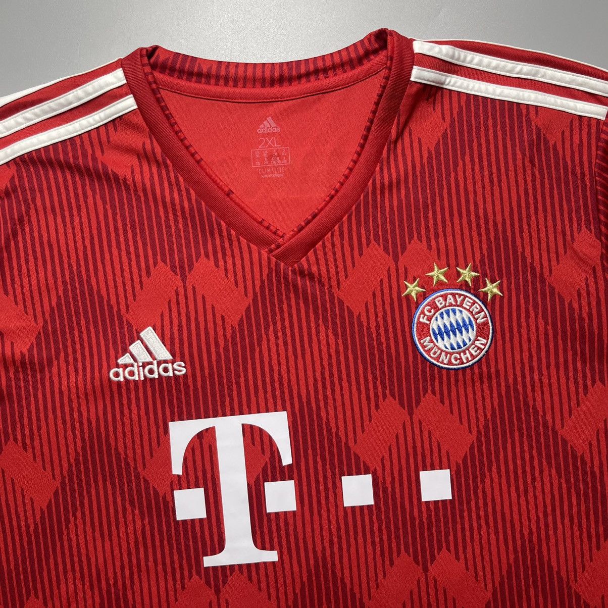 Vintage BAYERN ADIDAS 2018/2019 FOOTBALL HOME JERSEY #40 STILLER Size US XXL / EU 58 / 5 - 4 Thumbnail