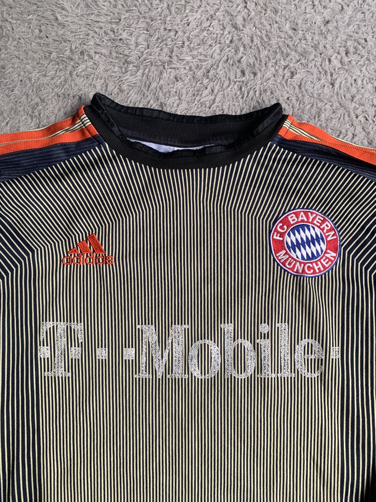 Vintage Vintage 00s 2003-04 Bayern Munich GK Jersey Longsleeve Size US L / EU 52-54 / 3 - 7 Thumbnail