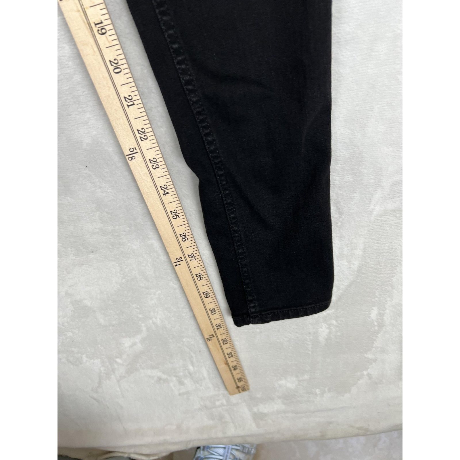 Hollister Hollister Jeans Womens 7R W28 L31 Black Dark Wash Skinny Str Size 28" / US 6 / IT 42 - 3 Thumbnail