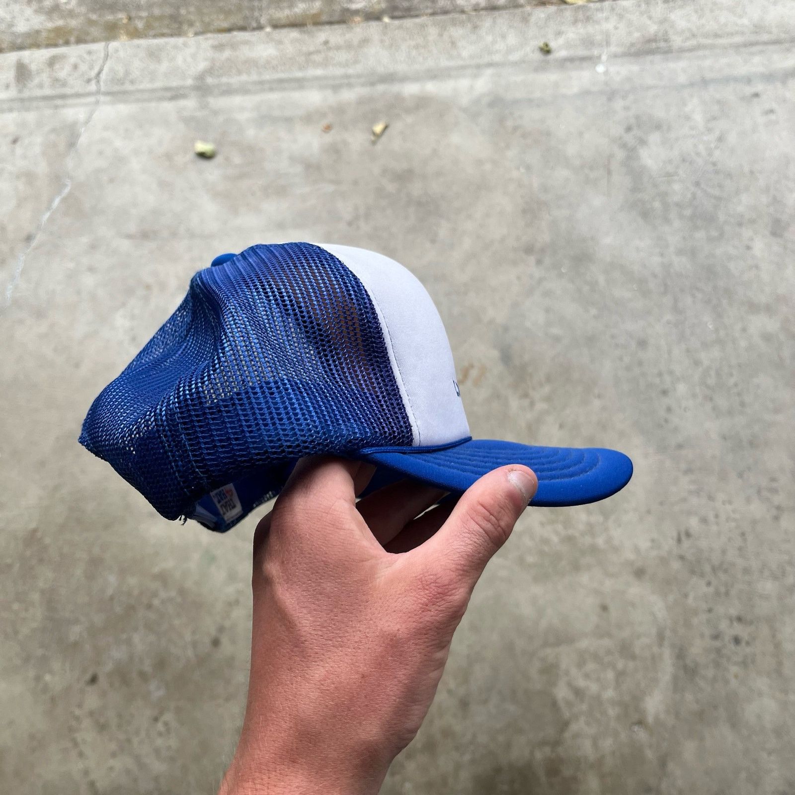 Vintage VINTAGE TRUCKER HAT BLUE MADE IN USA 80S Size ONE SIZE - 3 Thumbnail
