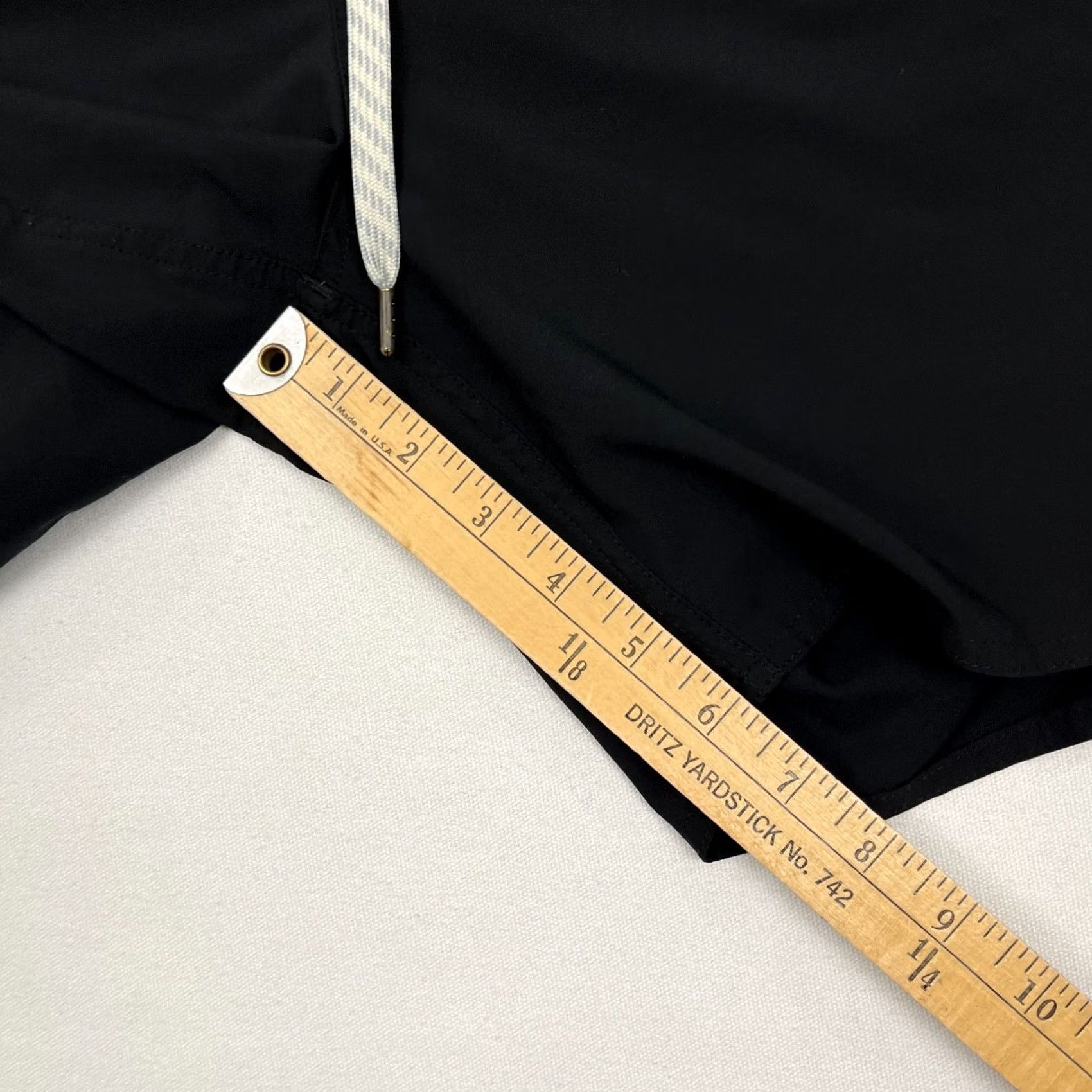 Vuori Vuori Trail Shorts Mens XL 6" Lined Athletic Running Gym & Training Breathable Pockets Black Slim/Regular Fit Casual Sports Vintage? Size US 36 / EU 52 - 7 Thumbnail