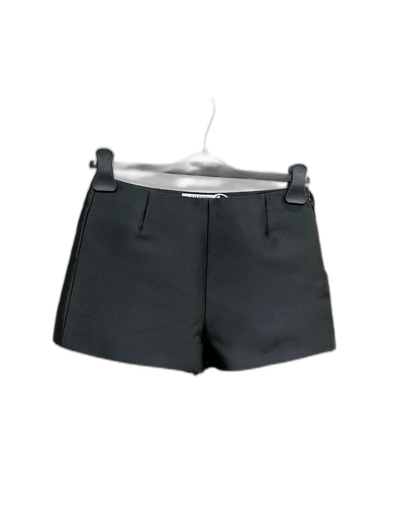 Valentino Valentino Black Casual Shorts Size 38 Size 38" / US 16 / IT 52 - 1 Thumbnail