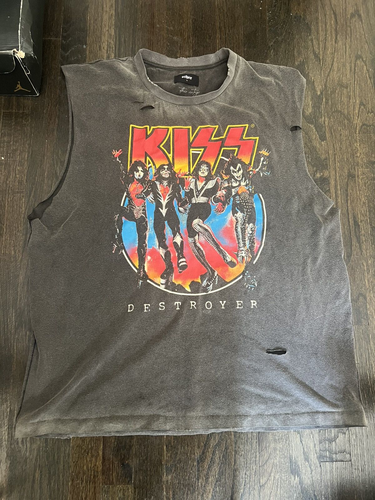 Vintage Kiss ripped vintage tank Size US XL / EU 56 / 4 - 3 Thumbnail