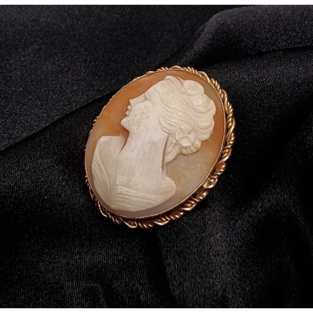 Vintage Rare Find Vintage 1960's-1970's INC Signed 12k Gold-Filled N Size ONE SIZE - 2 Thumbnail