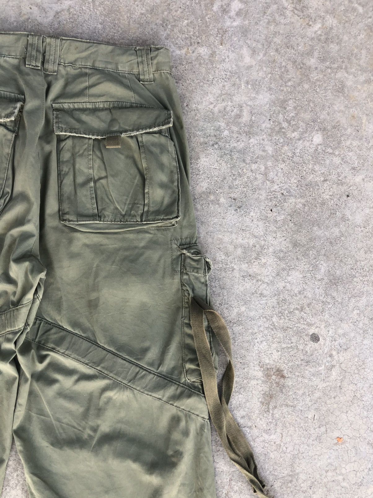 Japanese Brand Japanese 3.Q.R Army Cargo Pants Bondage Multipocket Size US 31 - 10 Thumbnail