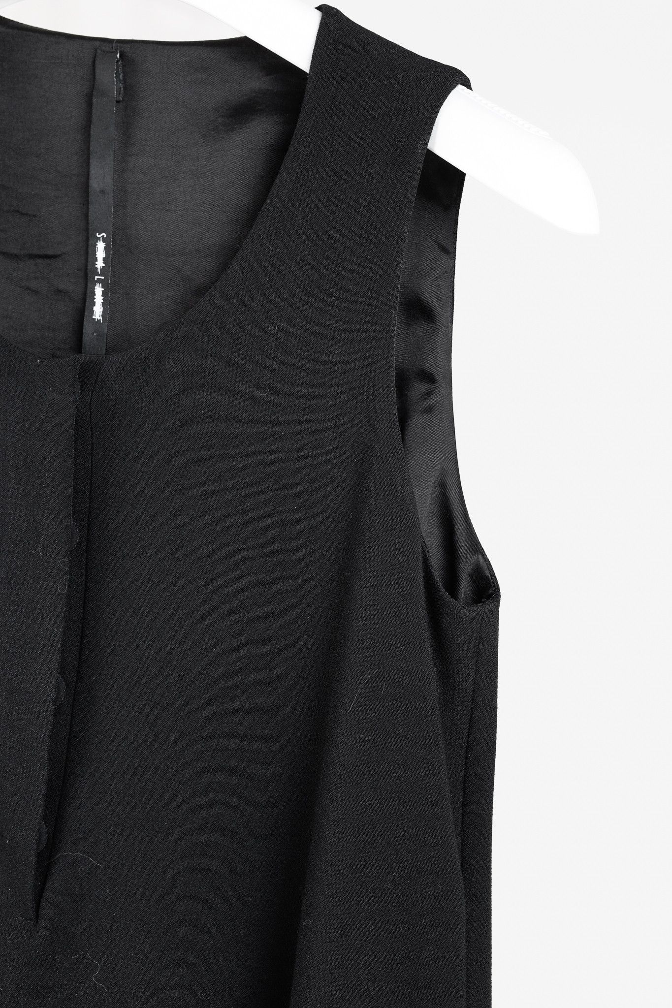 Sara Lanzi Sarah Lanzi AW/16 Minimalist Black Layered Sleeveless Dress Size M / US 6-8 / IT 42-44 - 5 Thumbnail